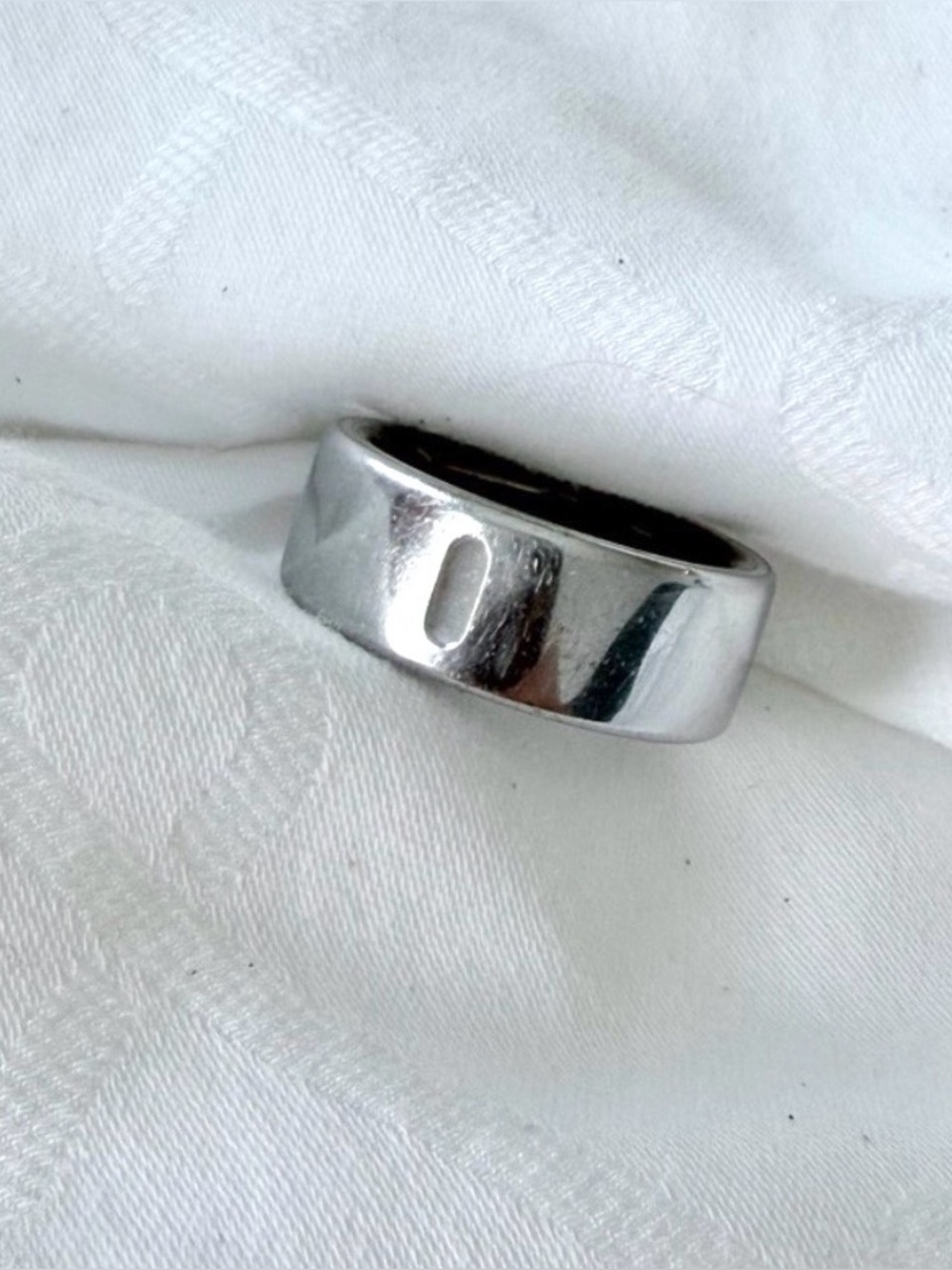 Oura Ring 4 | Silver | Size 6
